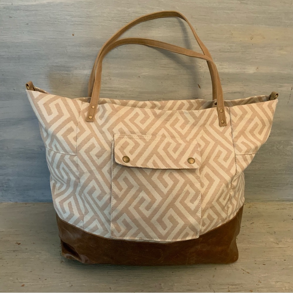 Mossimo Canvas Greek Key Faux Brown Leather and Suede Overnight Weekender Bag GC